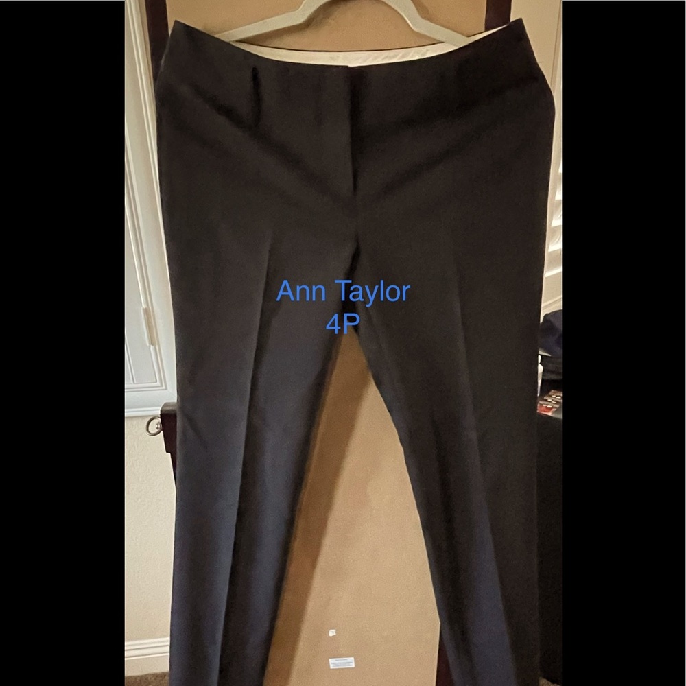 Ann Taylor size 4P black trouser pant